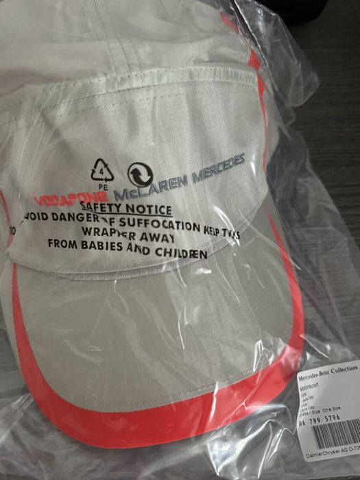 Sapca Mercedes Benz McLaren Vodafone Lewis Hamilton Sigilata Noua