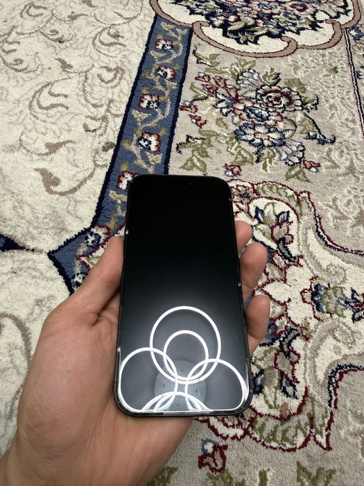 Продаётся Apple iPhone 16 Pro 512 GB.