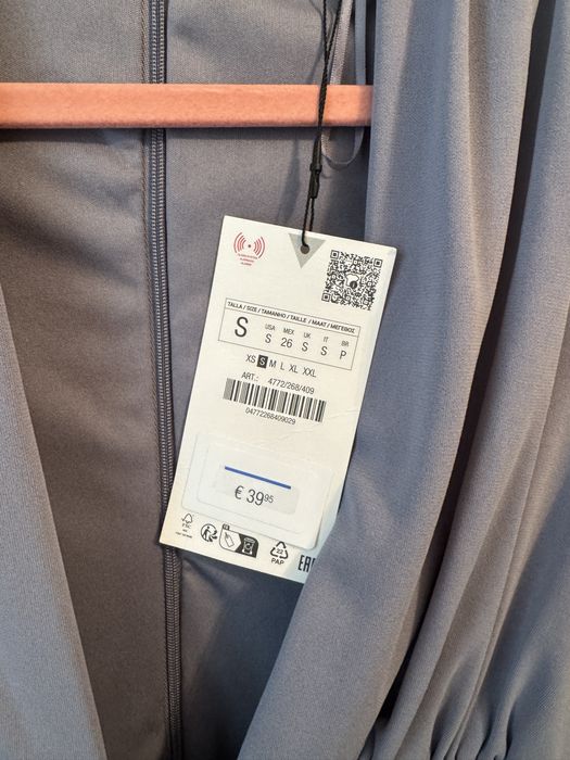 Нова рокля ZARA.