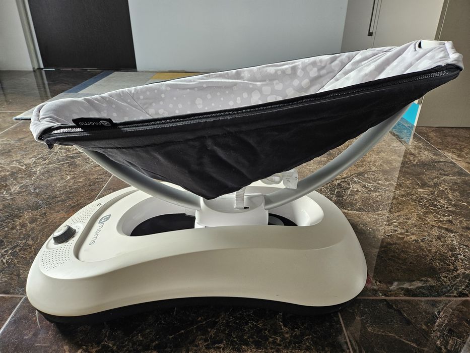 Електрическа люлка 4 moms rockaRoo