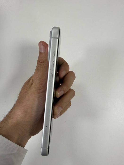 Iphone 17 pro max sotiladi idial