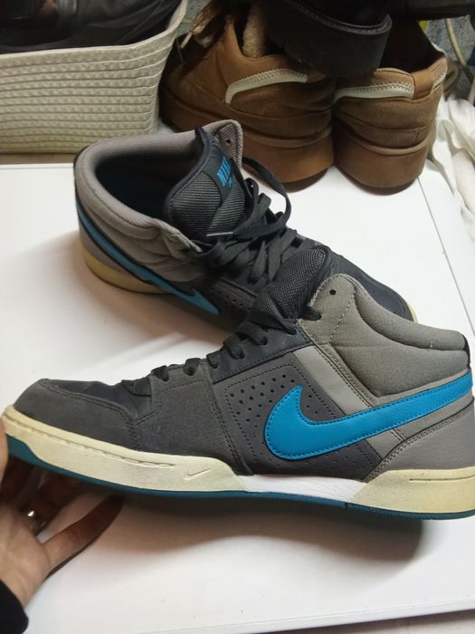 Продам кроссовки Найк