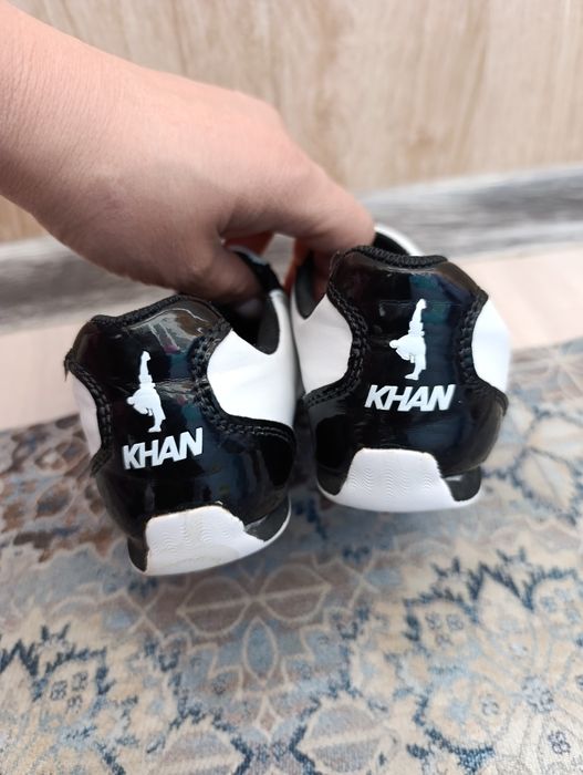 Продам обувь Б/У  для тэквондо