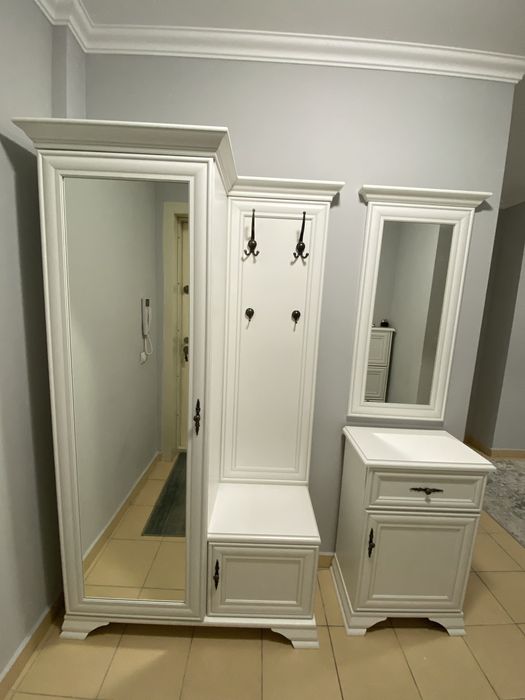 Шкаф для прихожей