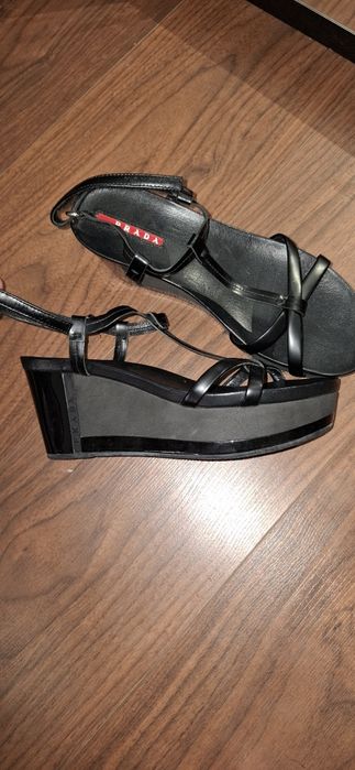 Sandale din piele Prada