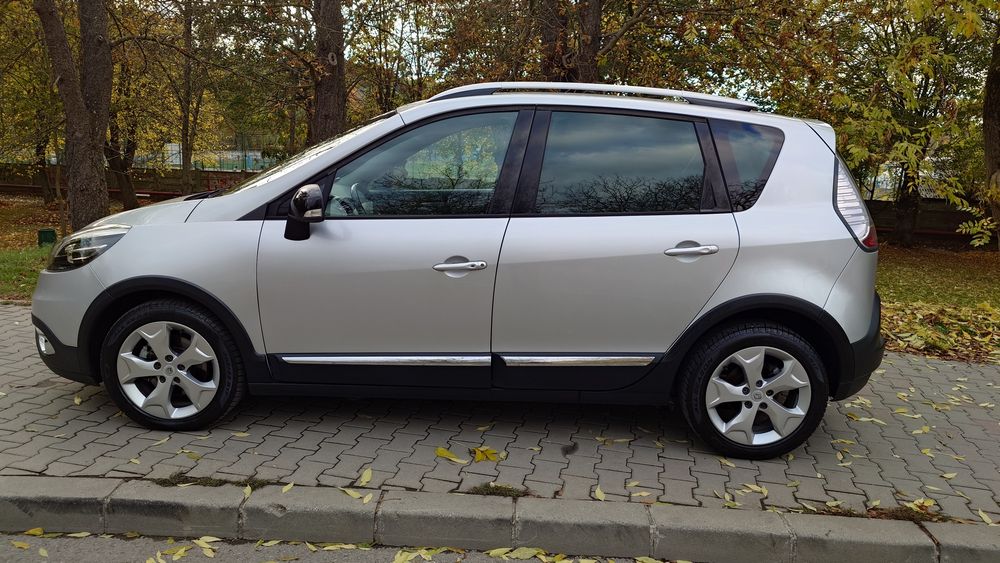 RENAULT Scenic 2013 — imagine 4
