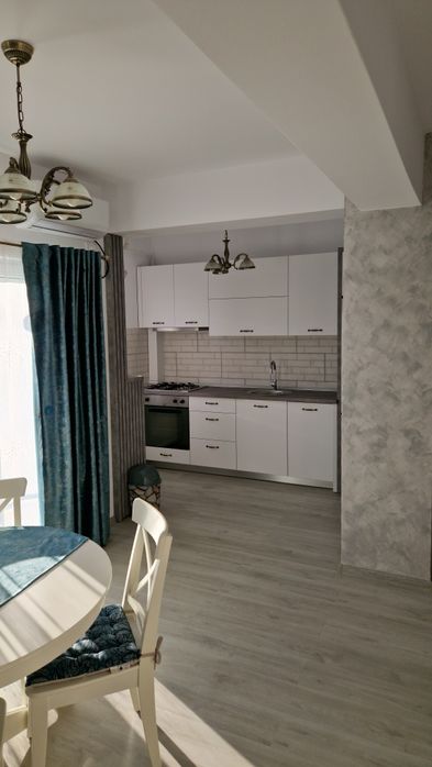 Inchiriez apartament 2 camere