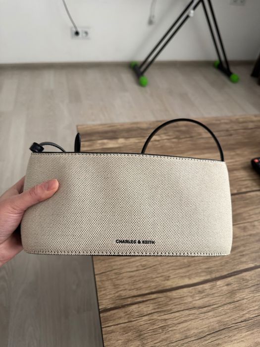 Сумка charles & keith оригинал