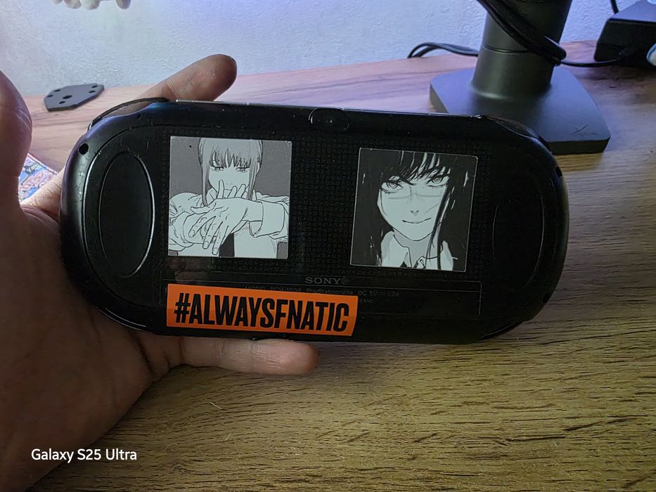 PS Vita Slim (прошитая, 64 гб)