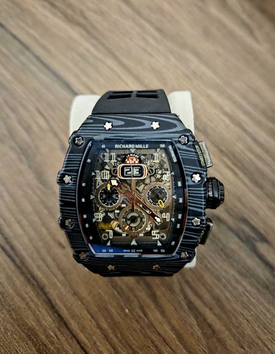 Ceas Automatic modern