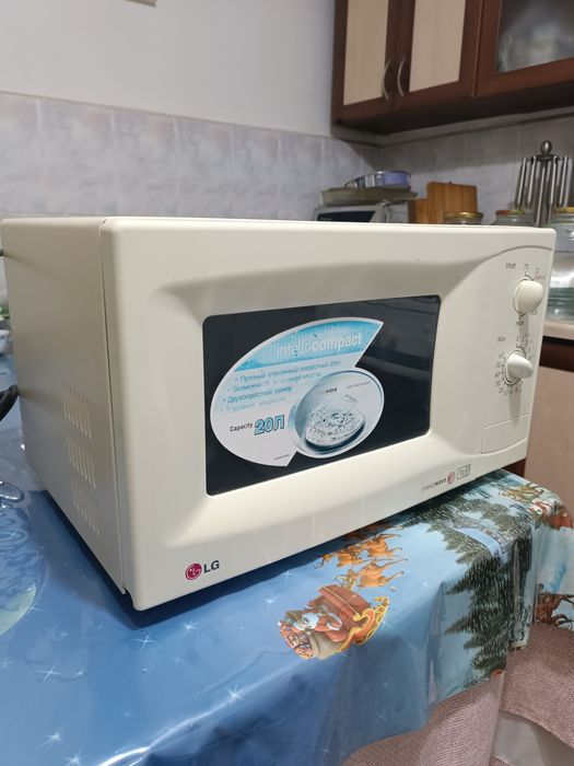 Микроволновка LG
