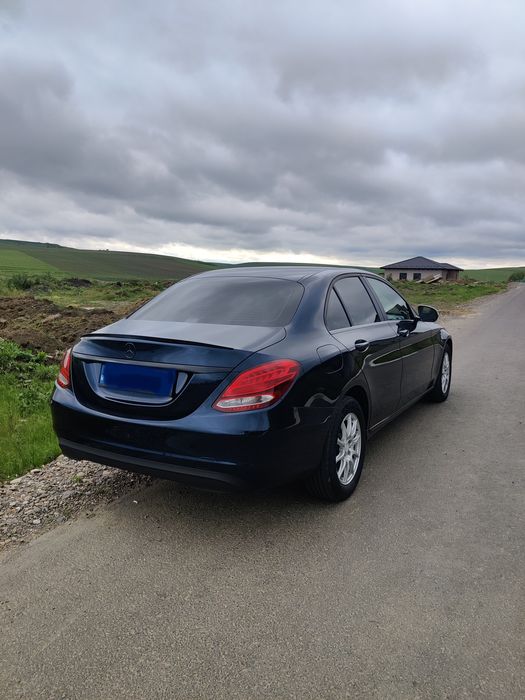 Vând mercedes C class 2019
