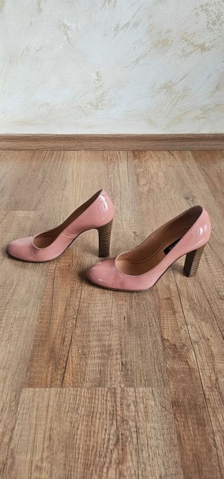 обувки на ток Musette