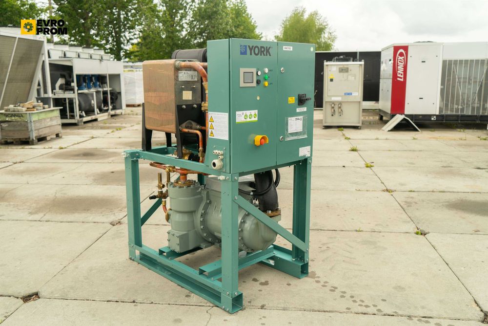 Chiller răcit cu apă YORK YCSE0181 – 180 kW | water cooled chiller price | Stare Excelentă