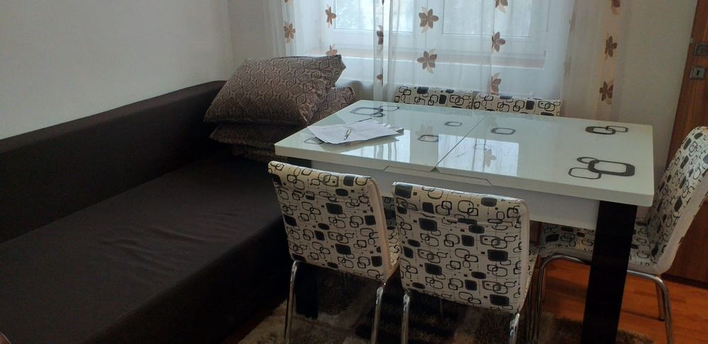 Ofer spre închiriere apartament 2 camere