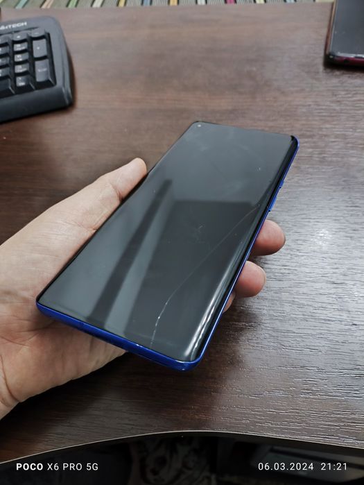 Продается OnePlus 8 pro