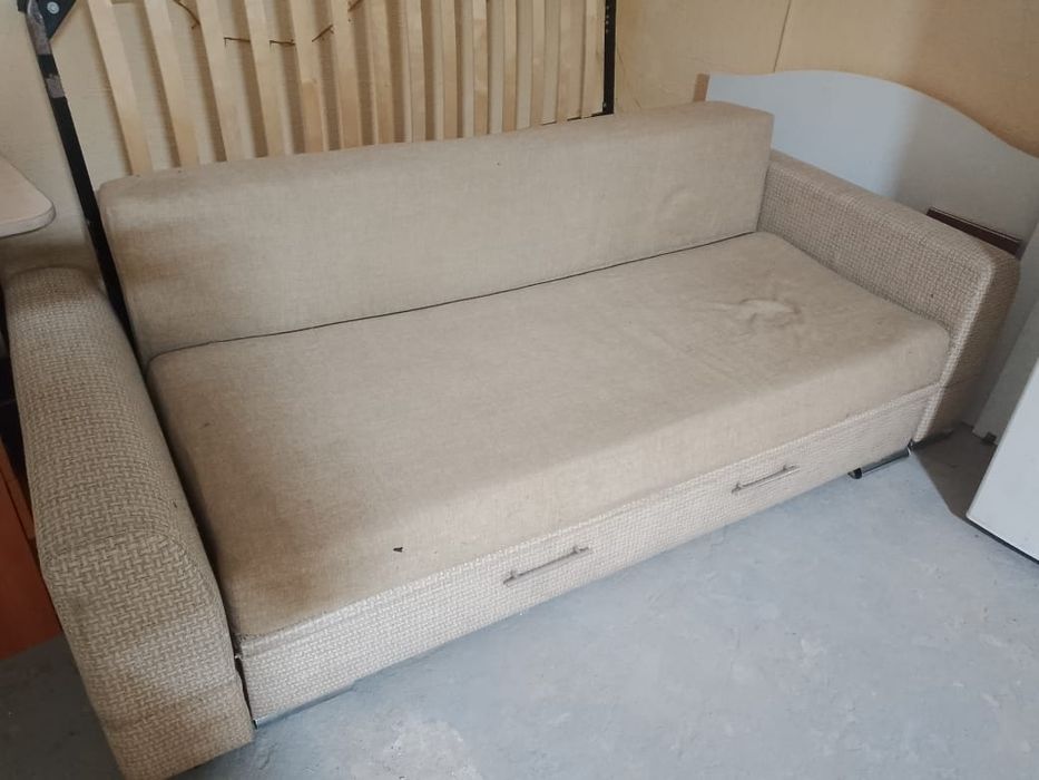 Продам кровать и диван