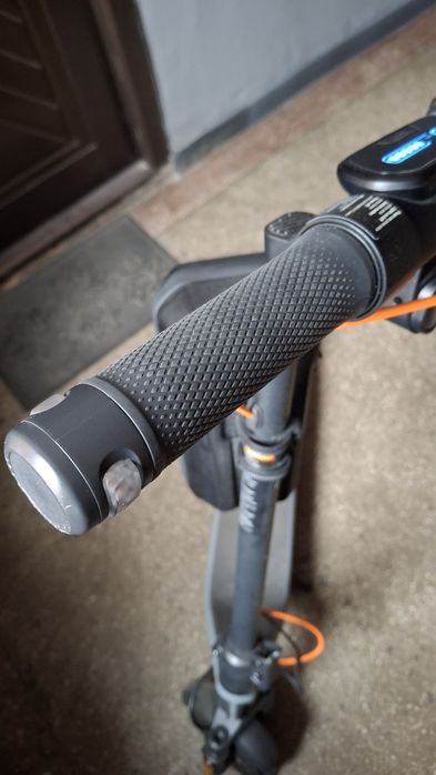 Trotineta Electrica NINEBOT E2 Plus II ( ca noua) !!!