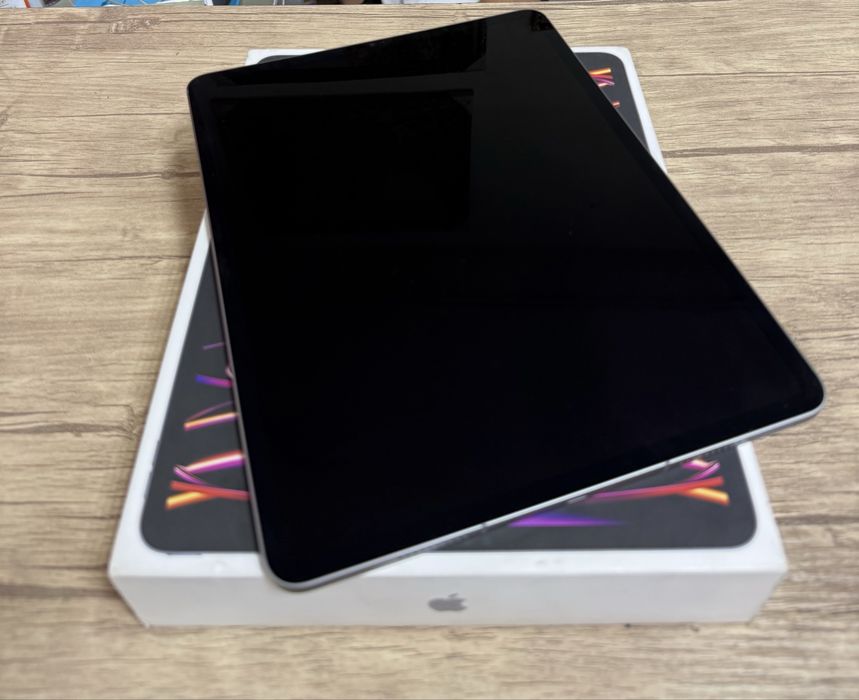 Prodam idyal Ipad Pro 12.9 M2 1TB