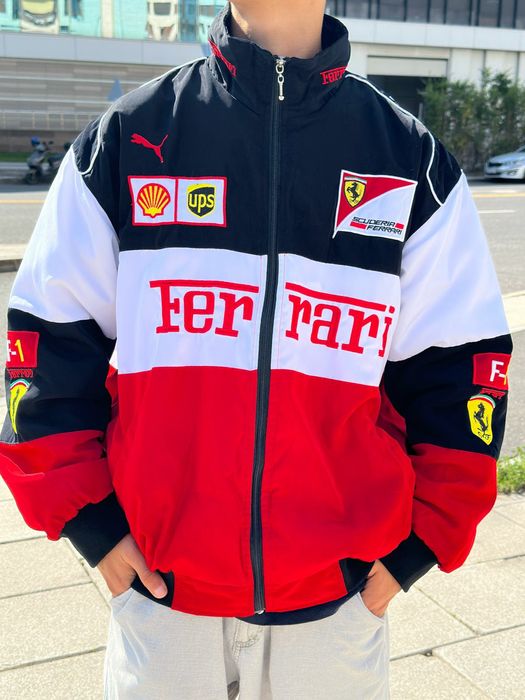 Продаю Ferrari jacket