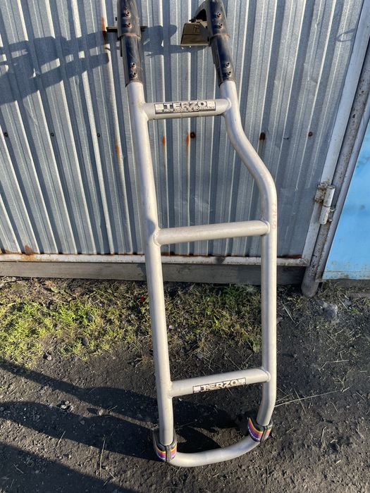 Продам лестницу для минивена