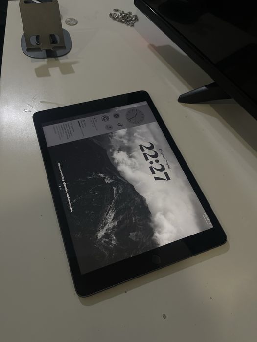 Ipad (9th Generation) Wi-Fi Space gray 64гб