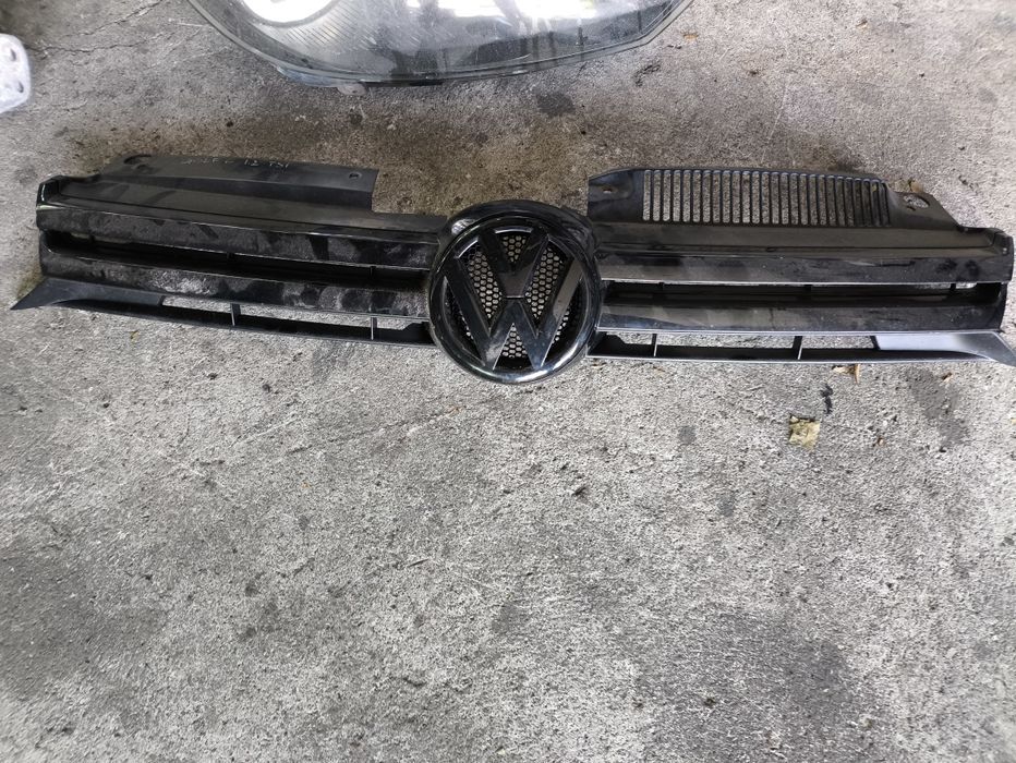 Решетка за VW Golf VI