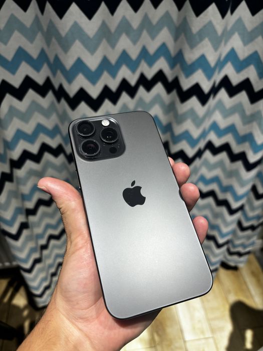 iPhone 15 про макс 512гб
