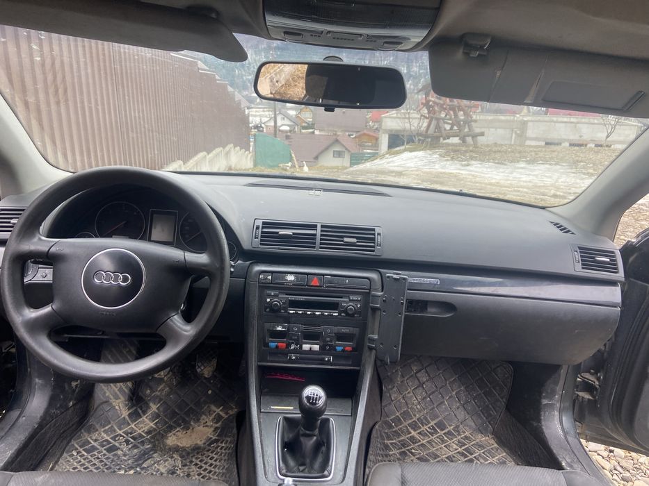 Audi a 4 b 6 vanzare/dezmembrat