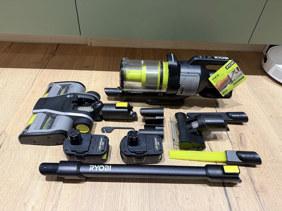 Акумулаторна прахосмукачка Ryobi RASV18BL