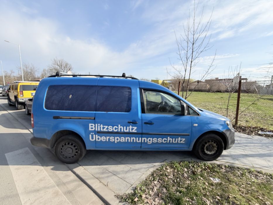 VOLKSWAGEN Caddy