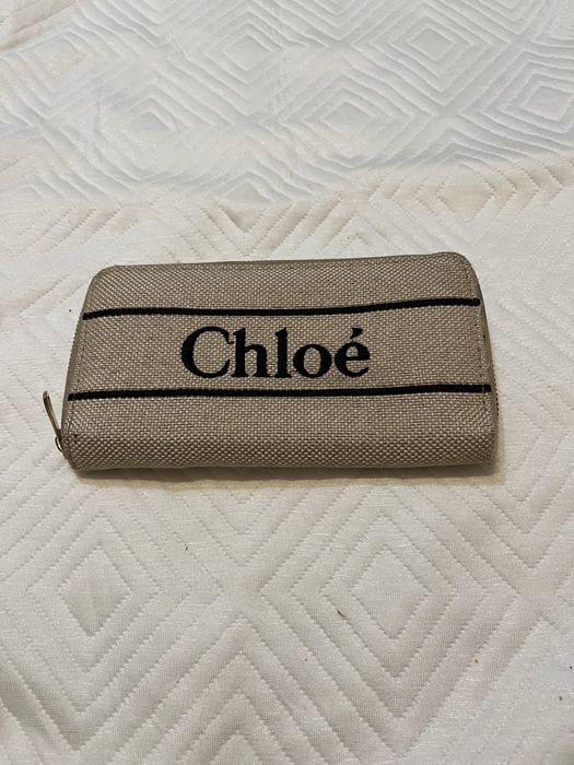 Portofel dama din panza 10x3x19 cm in stare foarte buna