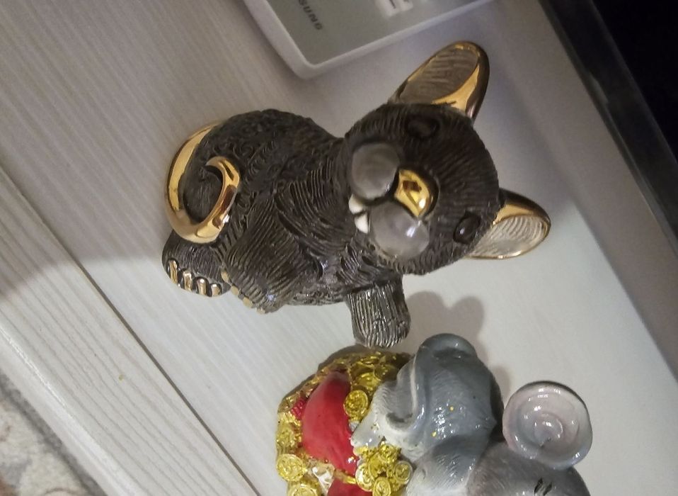 Продам сувенир Мышка