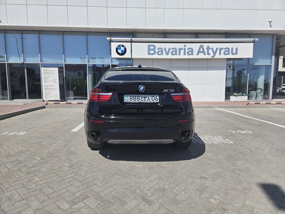 Продаем БМВ Х6, 2013г.в.