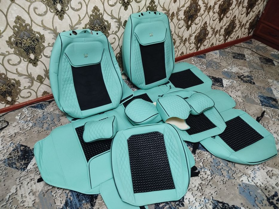 Chehol Cherry koʻk rangda