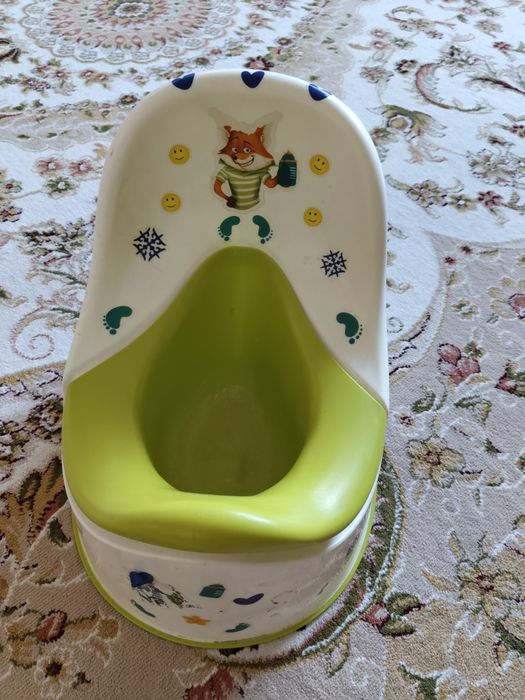 Отдам горшок за шоколадку