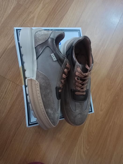 Продам кеды пр.Турция