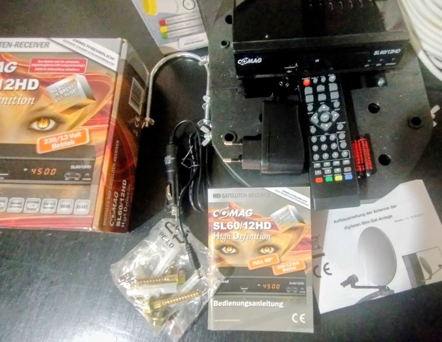 Set antena satelit mobila pentru rulota sau autorulota, 12V sau 230V