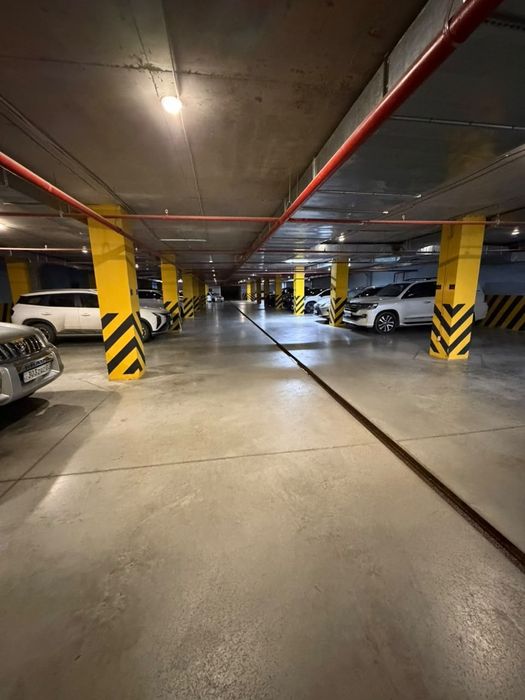 Продам 5 комнатную квартиру