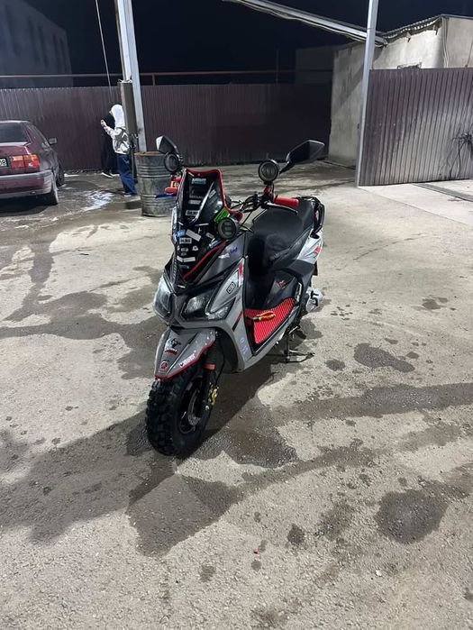 Мопед 150сс обмен на айфон или продам