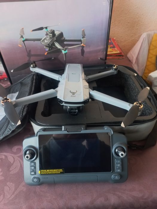 Drona cu touch-screen