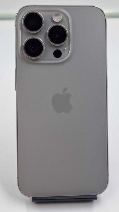 iPhone 15 Pro [Amanet Club Caro]