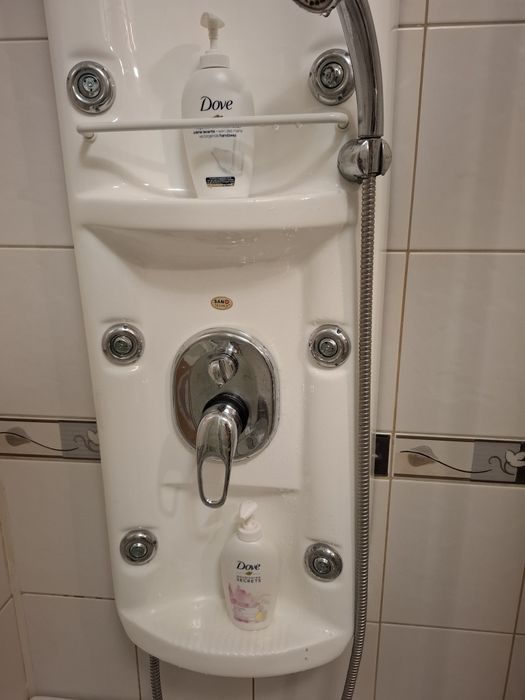 Cabina de dus sticla Sanotechnik cu cadita adâncă si sistem hidromasaj