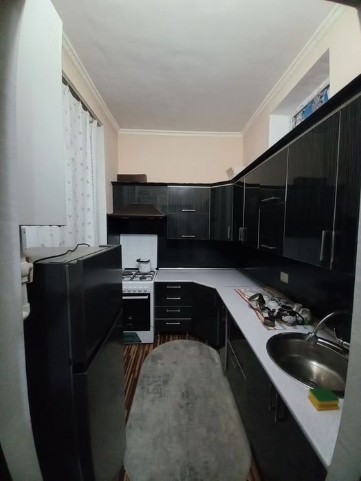 Новастройка 3 хона 3 этаж Гагарина табака олдида.Агентство