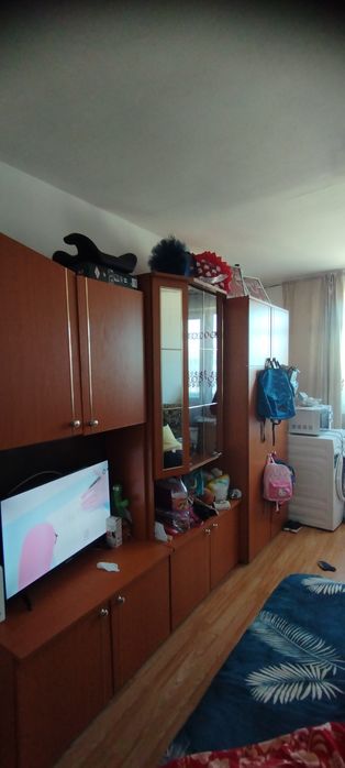 Vând apartament situat în vulcan