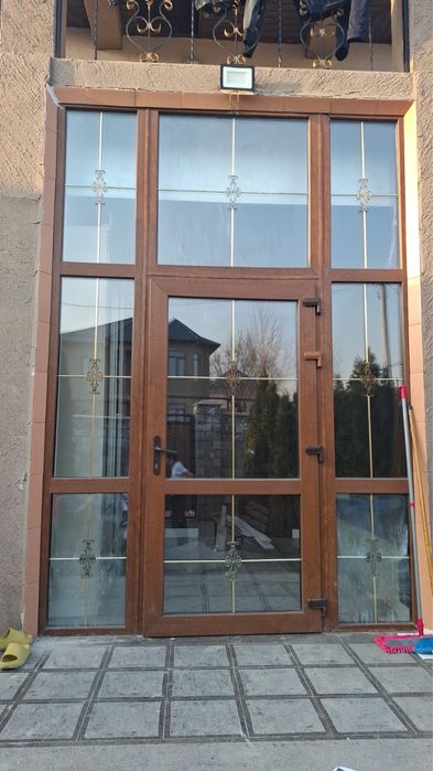 Продам витражные окна