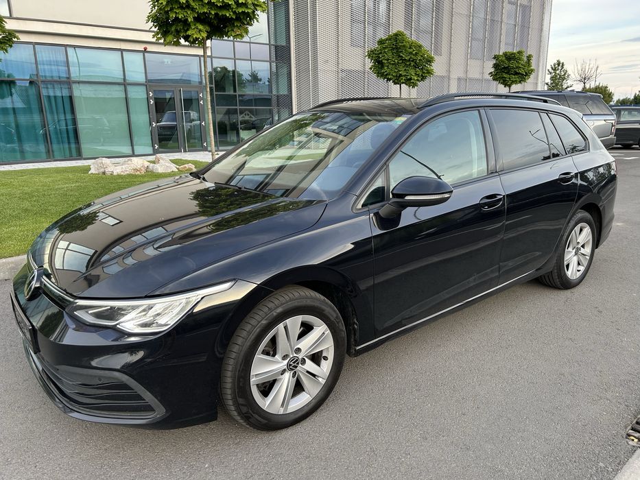 VOLKSWAGEN Golf 2021