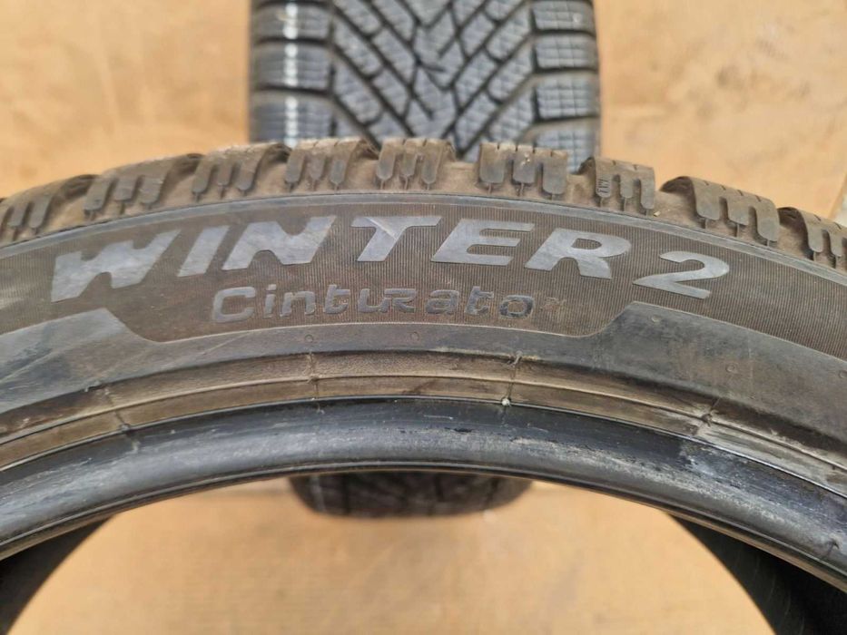 2 Pirelli R19 225/45
Зимни гуми 
DOT2421