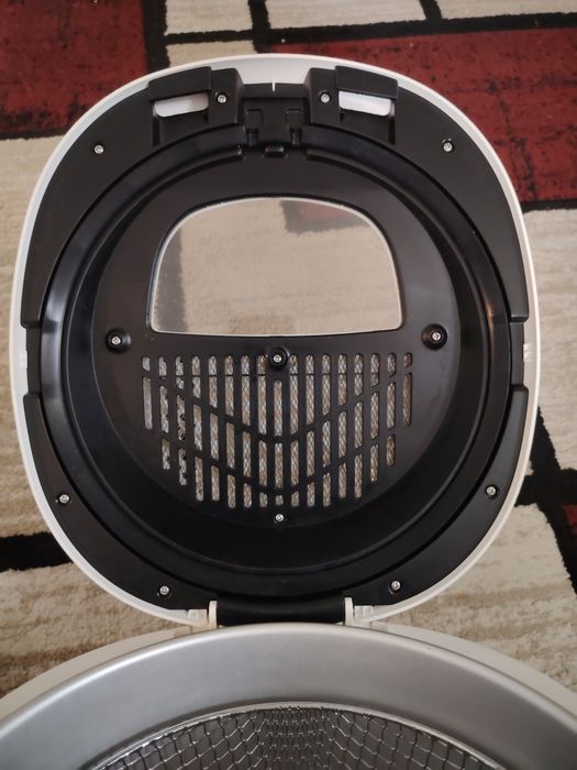 Vând Friteuză Tefal