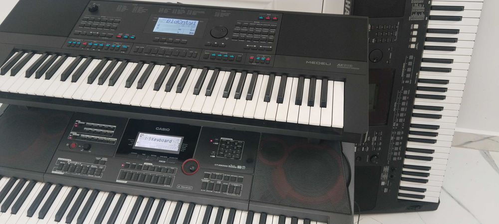 Продам 3 синтезатора от 90т